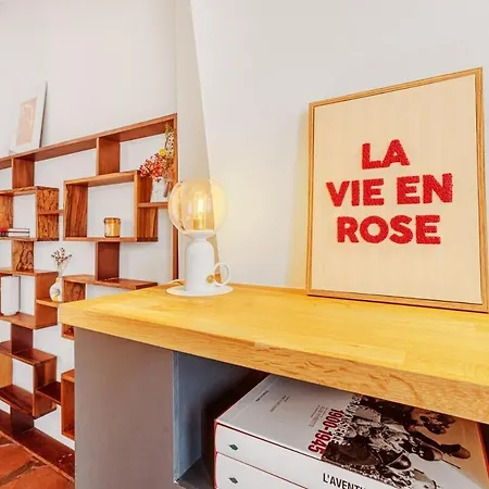 Apartment Loft Briques Rouges - Parking, Metro *