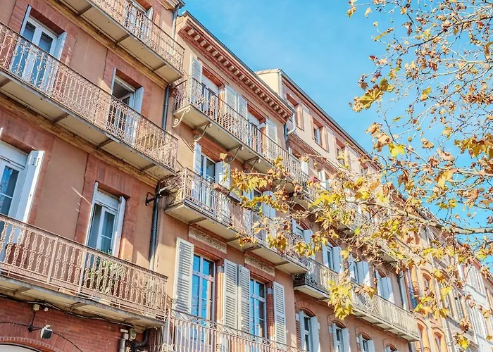 Apartment Loft Briques Rouges - Parking, Metro